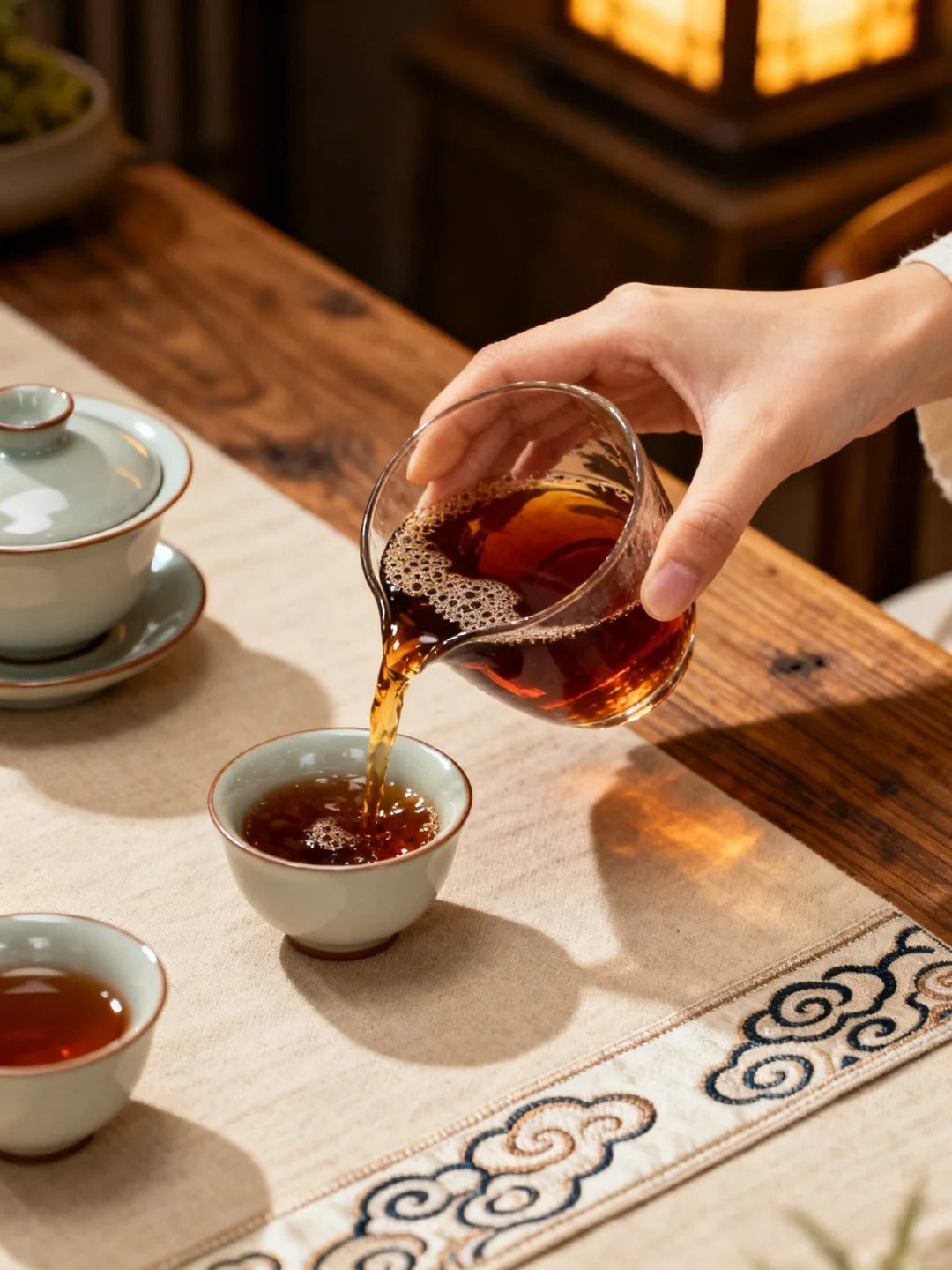(recommend)A One in a Million Fine Tea Gift Box (24 cans, 100g each)