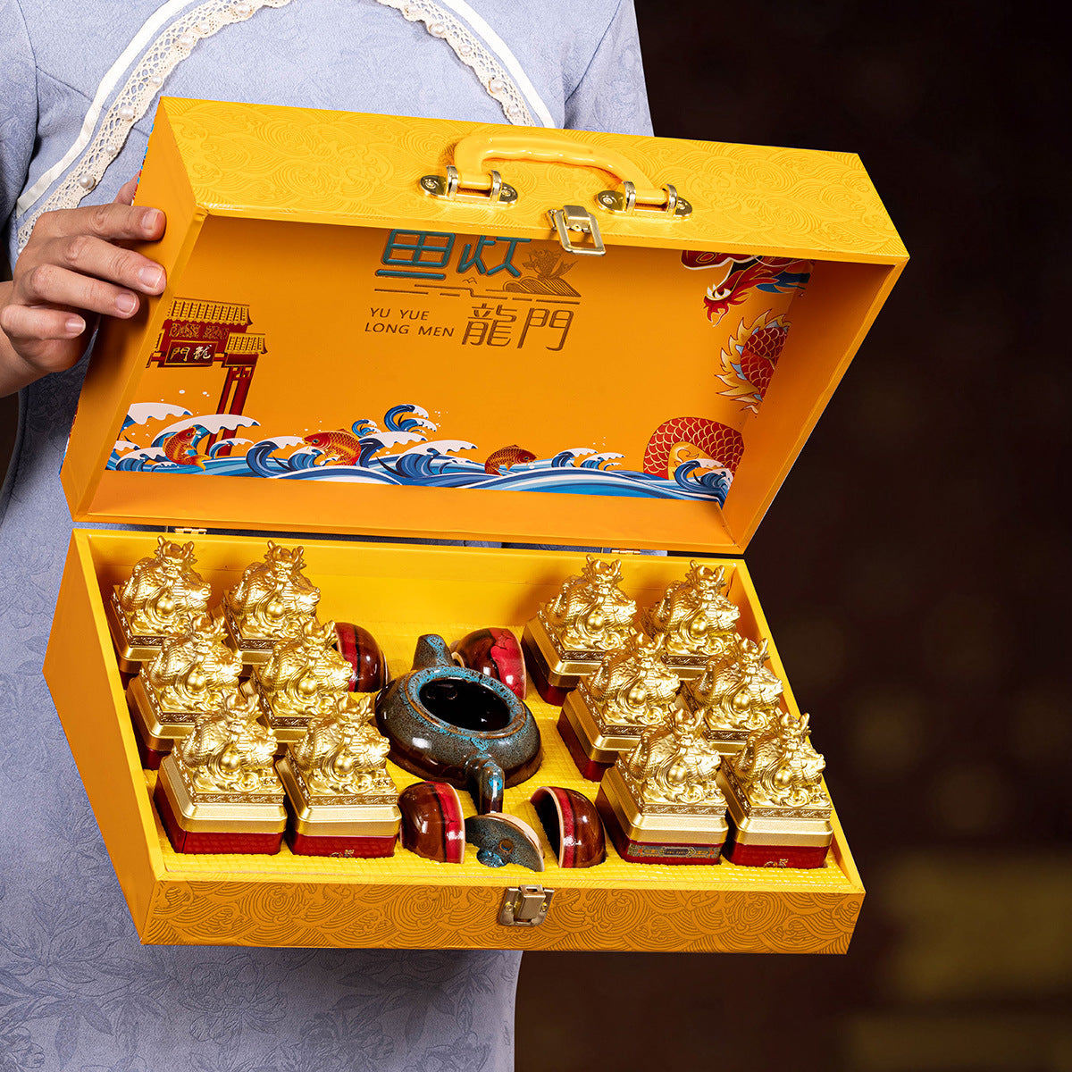 Fish Leaping Over the Dragon Gate Four Famous Teas + Exquisite Tea Set【465g】
